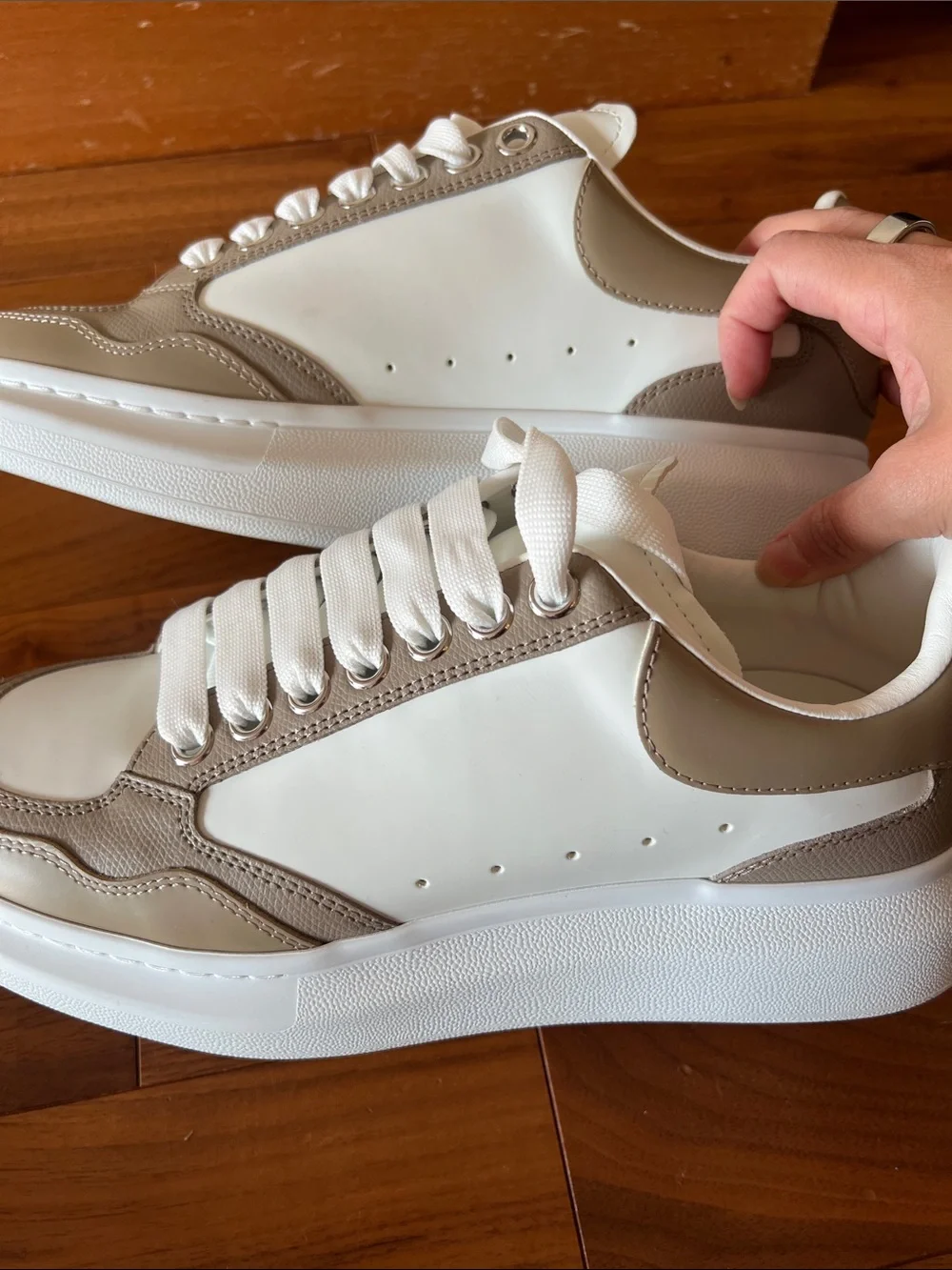 Alexander McQUEEN Men’s White and Taupe Leather Sneakers